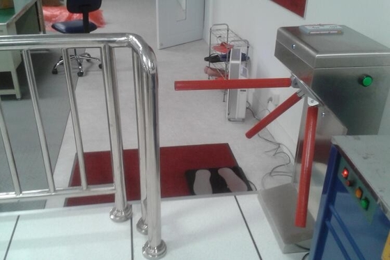 IP62 IC ID Card Access Three Arms Access Control Turnstiles Bidirectional 110V / 220V